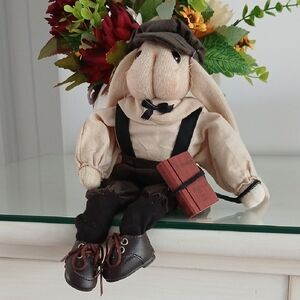 Vintage Country Floppy Ear Bunny Rabbit in Knickers w/ School Book Shelf Sitter